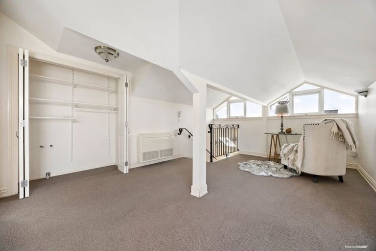 Photo of property in 88 Victoria Road, Devonport, Auckland, 0624