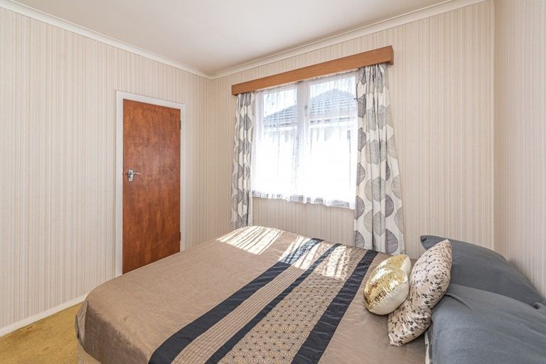 Photo of property in 16 Lewis Avenue, Aramoho, Whanganui, 4500