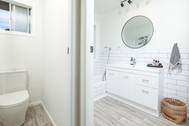 Photo of property in 49 Pulham Crescent, Queenwood, Hamilton, 3210