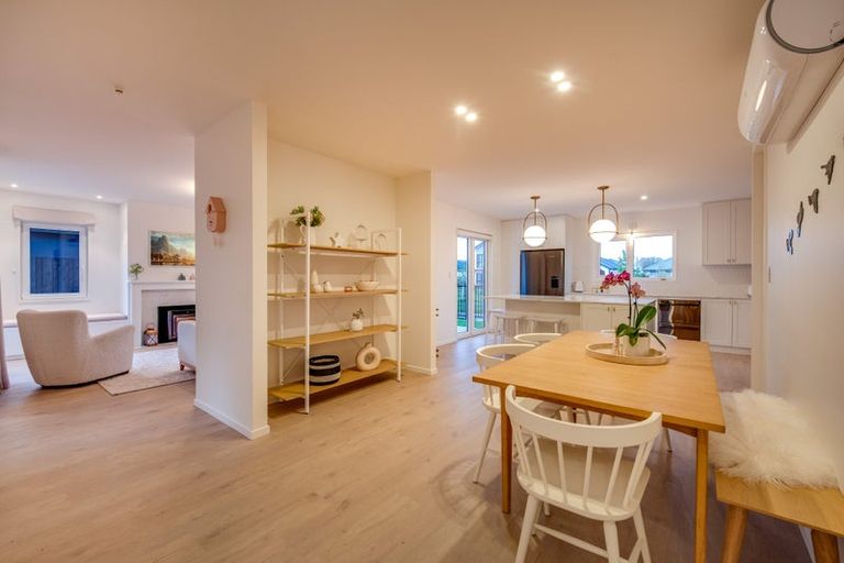 Photo of property in 17 El Patron Lane, Halswell, Christchurch, 8025