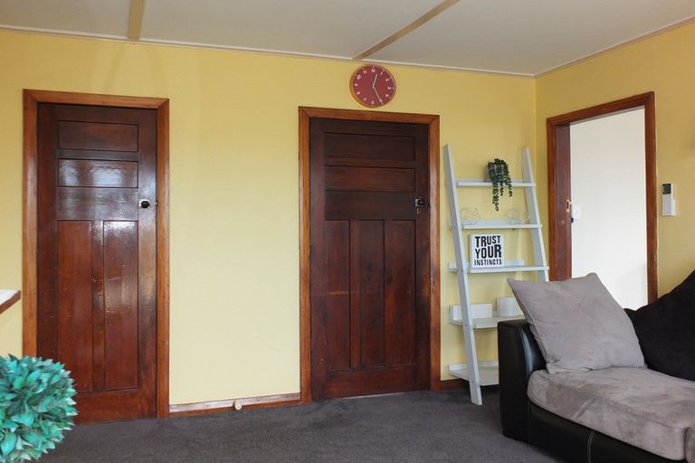 Photo of property in 37 Robinson Street, Foxton, 4814