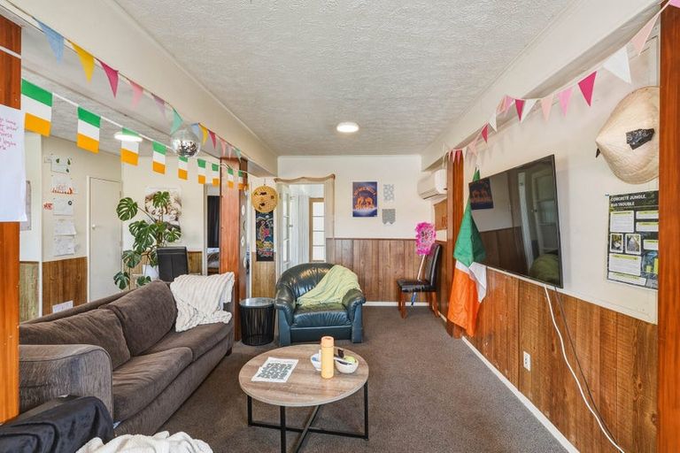 Photo of property in 66 Royal Terrace, Dunedin Central, Dunedin, 9016