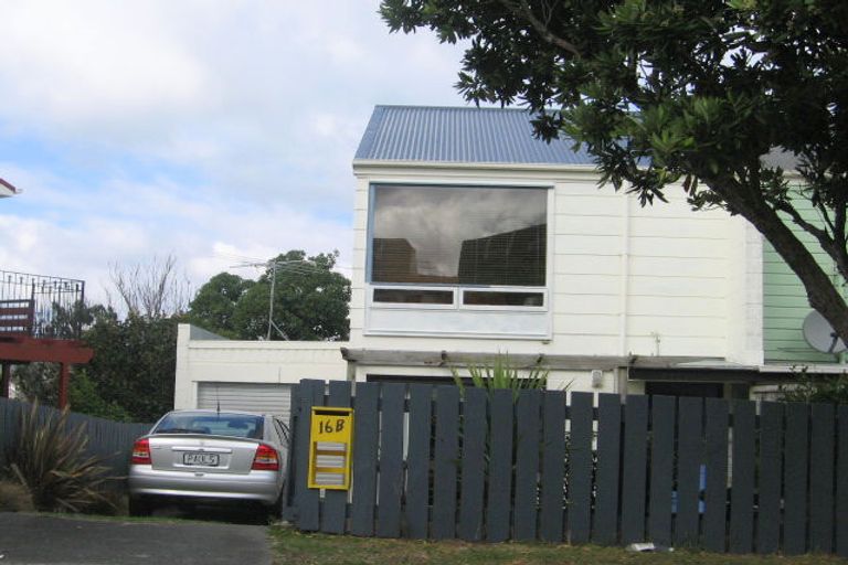 Photo of property in 16b Waiwera Crescent, Maupuia, Wellington, 6022