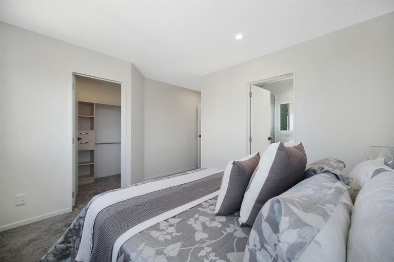 Photo of property in 165 Grove Road, Papakura, 2110