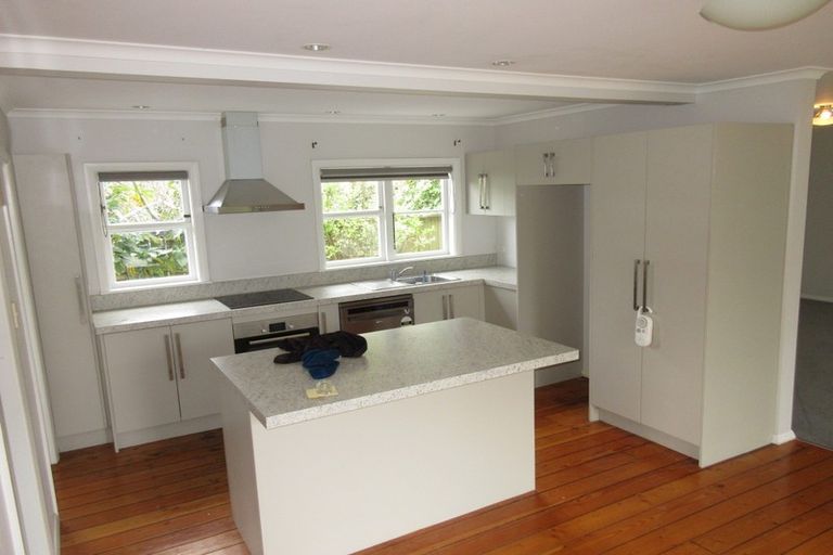 Photo of property in 29 Alexander Road, Raumati Beach, Paraparaumu, 5032