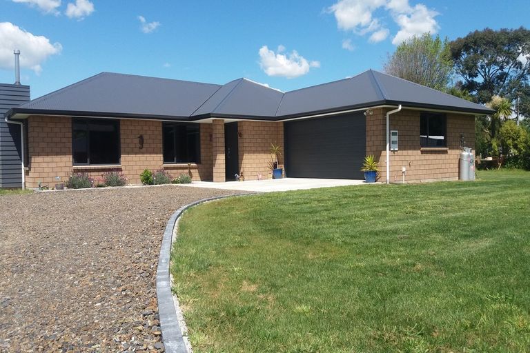 Photo of property in 607 Ross Street, Pirongia, 3802