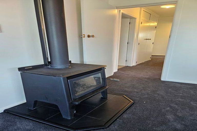 Photo of property in 10 Lansdowne Crescent, Lansdowne, Masterton, 5810