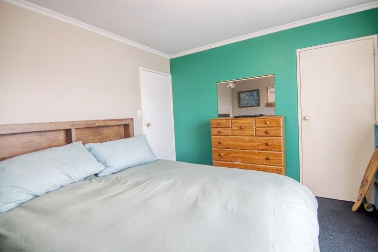 Photo of property in 3 Coromandel Court, Roslyn, Palmerston North, 4414