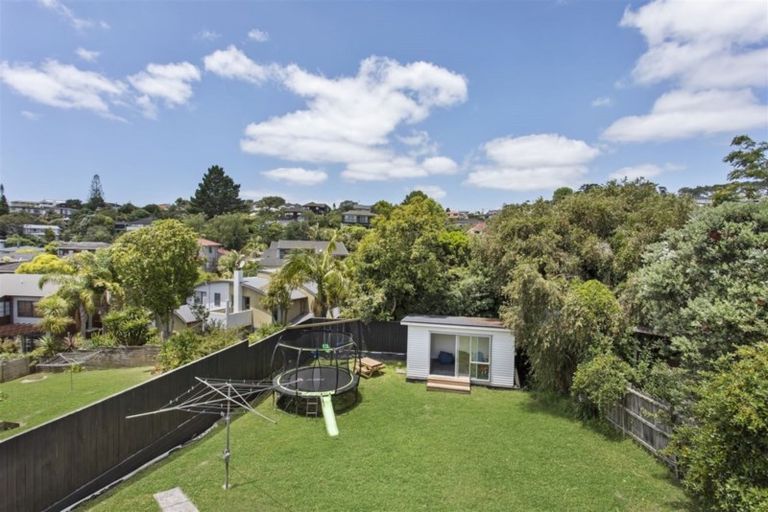 Photo of property in 44 Matipo Road, Mairangi Bay, Auckland, 0630