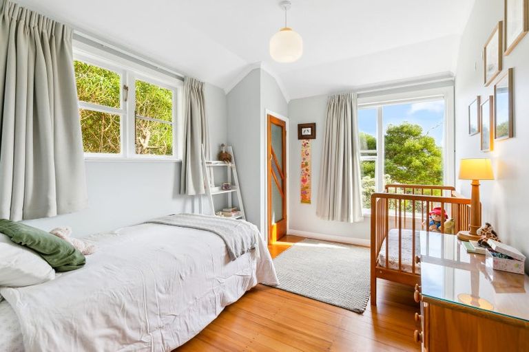 Photo of property in 22 Tannadyce Street, Strathmore Park, Wellington, 6022