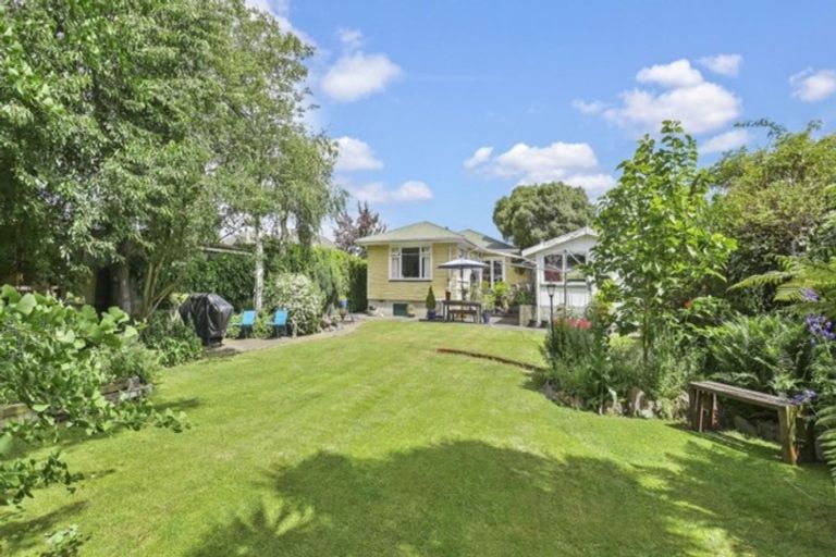 Photo of property in 168 Condell Avenue, Papanui, Christchurch, 8053