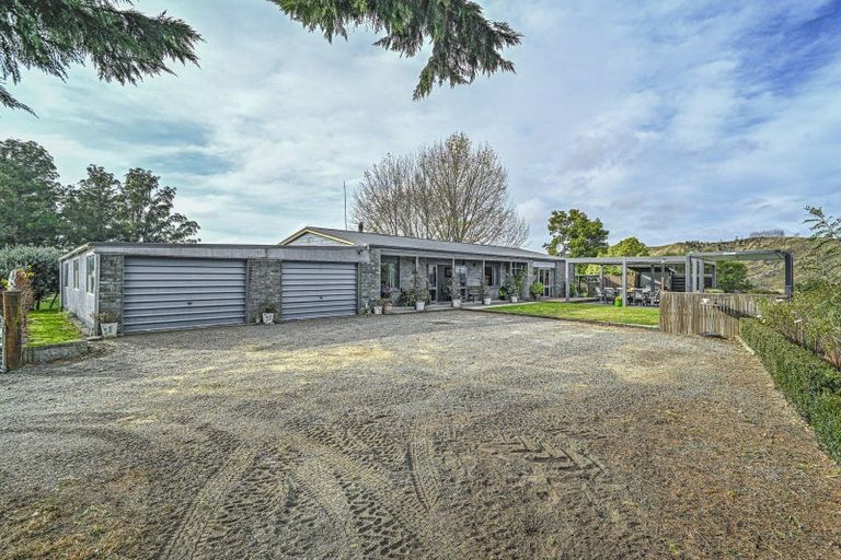 Photo of property in 537 Apley Road, Puketapu, Napier, 4184