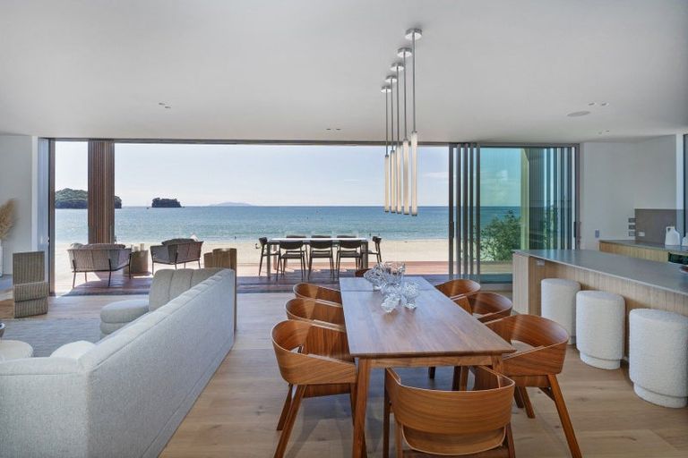 Photo of property in 100 Pipi Road, Whangamata, 3620