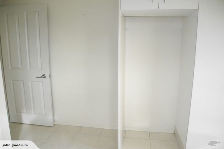 Photo of property in 24 Stranraer Crescent, Wattle Downs, Auckland, 2103