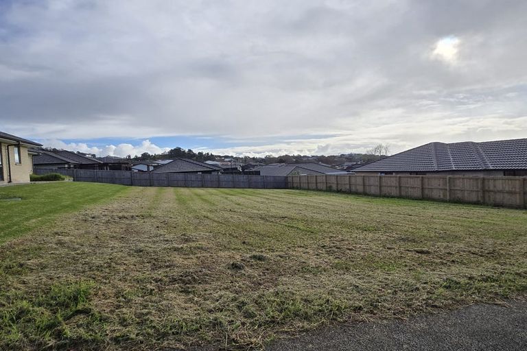 Photo of property in 14 Minerva Avenue, Helensville, 0800