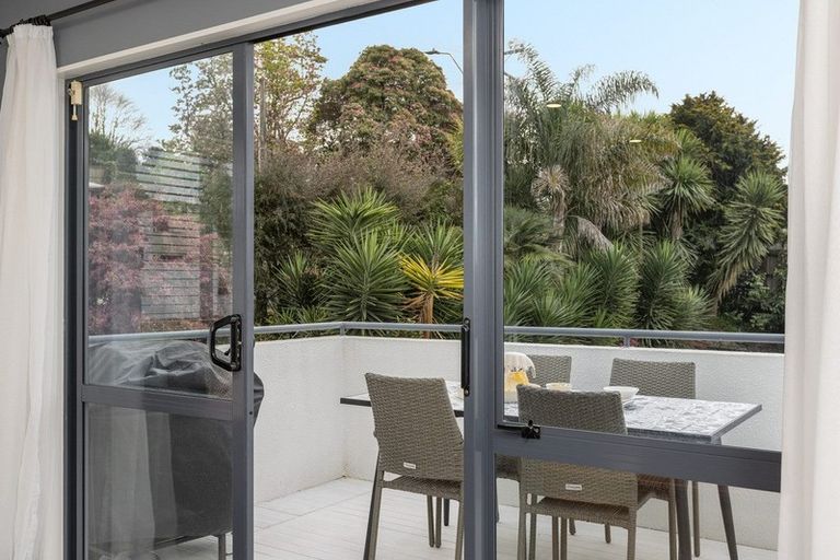 Photo of property in 48 Pine Avenue, Otumoetai, Tauranga, 3110