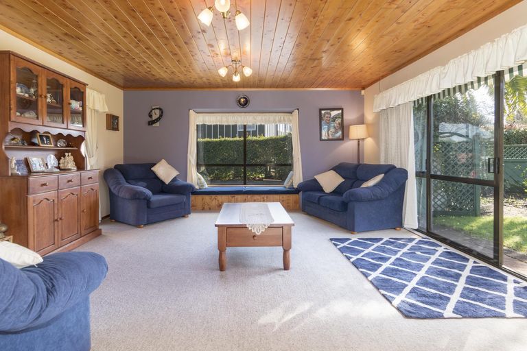 Photo of property in 122a Oropi Road, Greerton, Tauranga, 3112