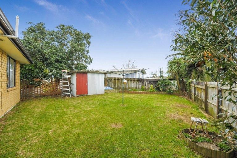 Photo of property in 12a Wordsworth Road, Manurewa, Auckland, 2102