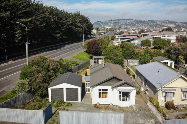 Photo of property in 72 Cranley Street, Saint Kilda, Dunedin, 9012
