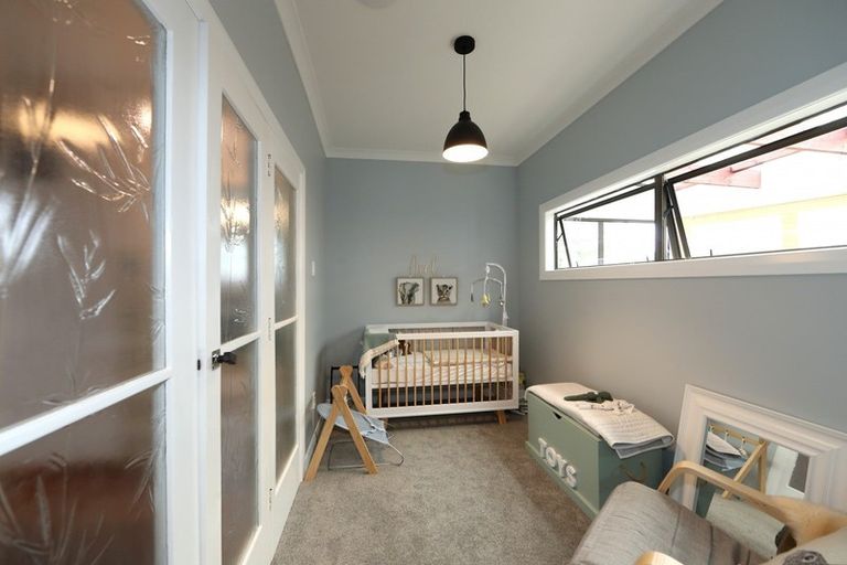 Photo of property in 9 Rutherford Road, Marewa, Napier, 4110