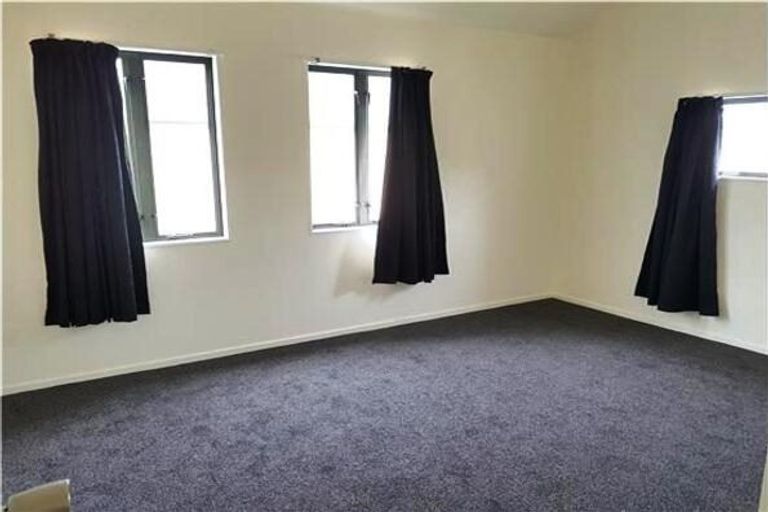 Photo of property in 8/36 Mathesons Road, Phillipstown, Christchurch, 8011