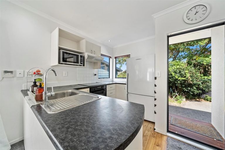 Photo of property in 39 Malaspina Place, Papatoetoe, Auckland, 2025