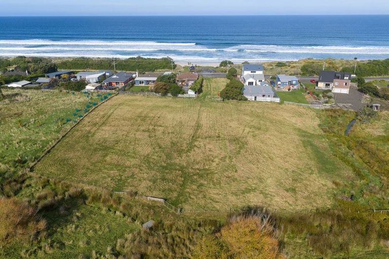 Photo of property in 1142 Brighton Road, Brighton, Dunedin, 9035