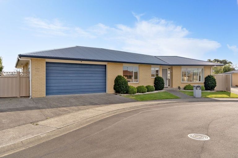 Photo of property in 7 Rosewood Grove, Masterton, 5810