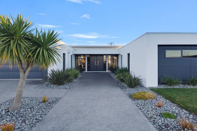 Photo of property in 7 Waterton Point, Huntingdon, Ashburton, 7774