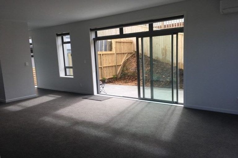 Photo of property in 9/30 Monowai Road, Johnsonville, Wellington, 6037