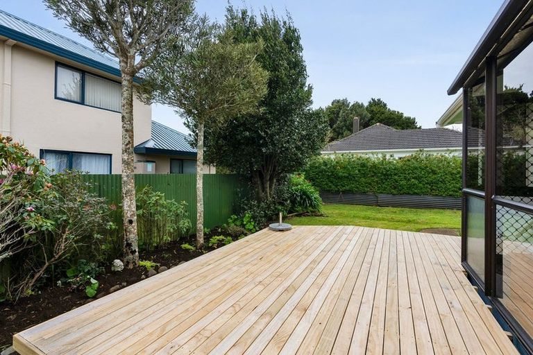 Photo of property in 3 Kaimata Street, Brooklands, New Plymouth, 4310