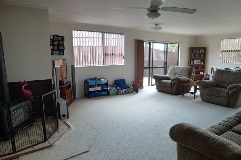 Photo of property in 68 Young Street, Morrinsville, 3300