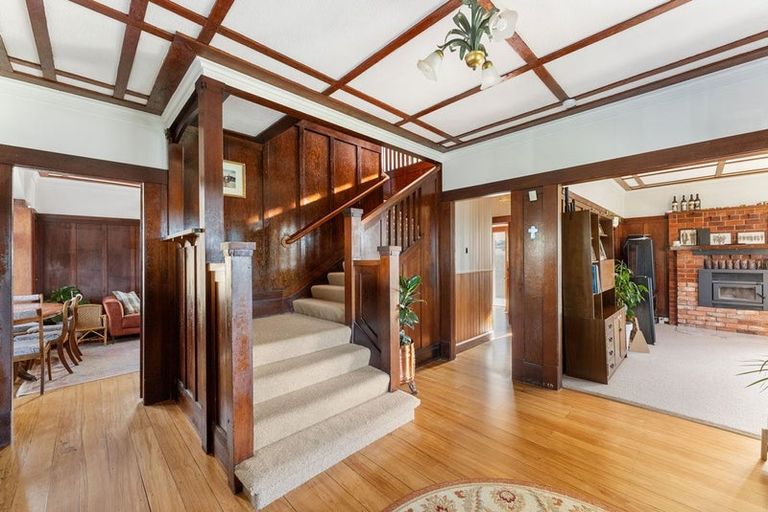 Photo of property in 68 Whiteley Street, Moturoa, New Plymouth, 4310