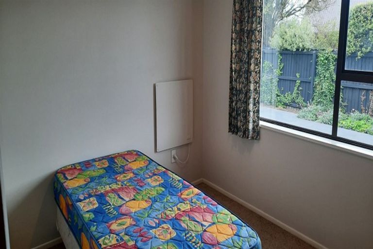 Photo of property in 1/16b Montclare Avenue, Ilam, Christchurch, 8041