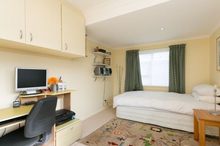 Photo of property in 31 Doone Street, Lynmouth, New Plymouth, 4310