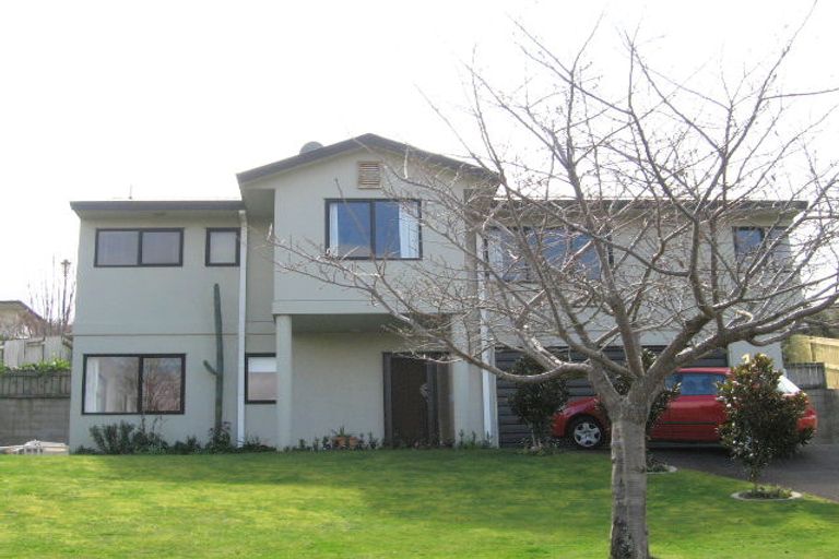 Photo of property in 16 Norwich Place, Bethlehem, Tauranga, 3110