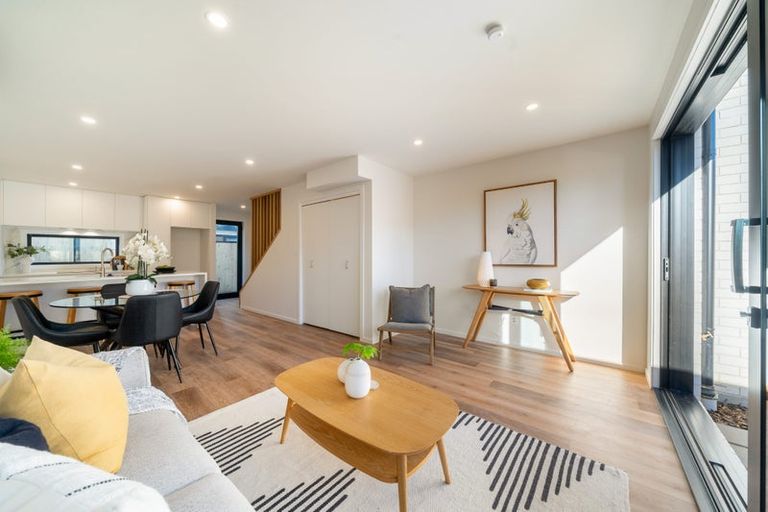 Photo of property in 14b Malone Road, Waterloo, Lower Hutt, 5011