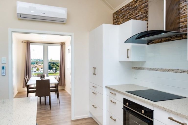 Photo of property in 503 Marine Parade, Napier South, Napier, 4110