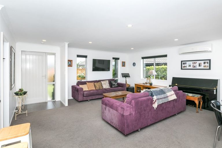 Photo of property in 4 Beckham Close, Grandview Heights, Hamilton, 3200