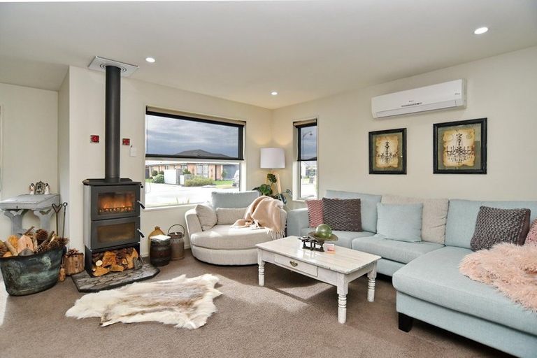 Photo of property in 14 Blackburn Street, Kaiapoi, 7630
