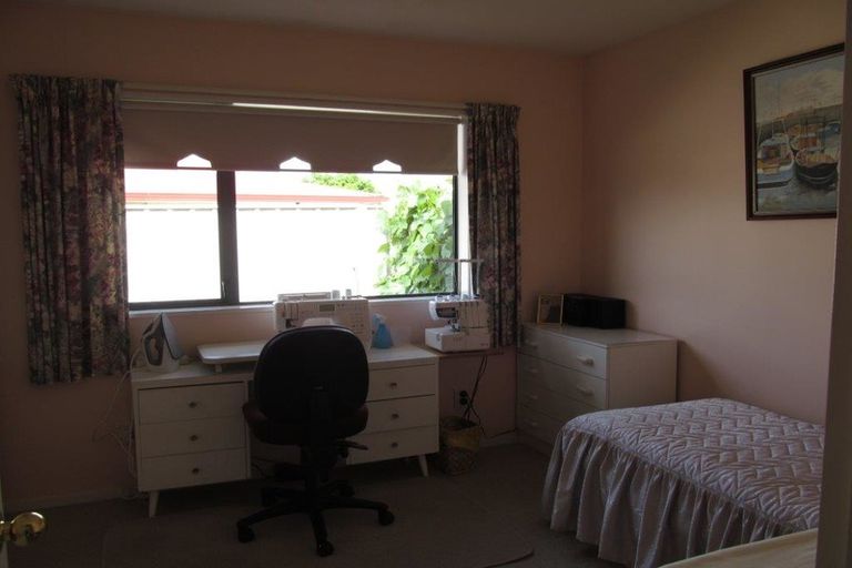 Photo of property in 4 Mayfair Grove, Alexandra, 9320