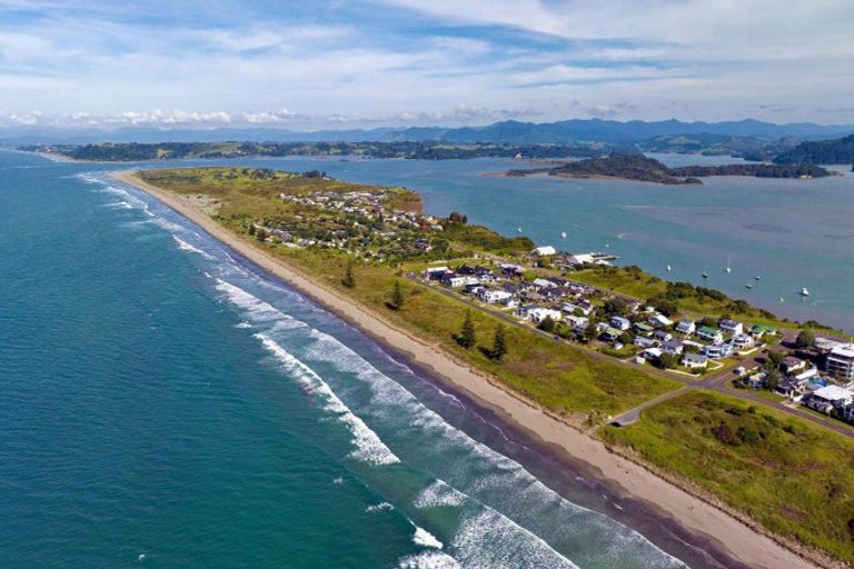 Photo of property in 1/298 Ocean Road, Ohope, 3121