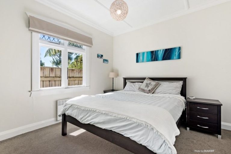 Photo of property in 37 Richmond Avenue, Karori, Wellington, 6012