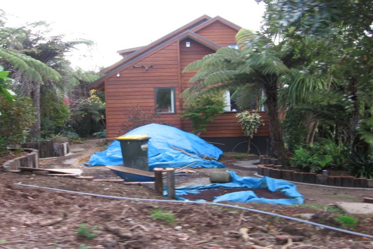 Photo of property in 8 Oratau Place, Greenhithe, Auckland, 0632