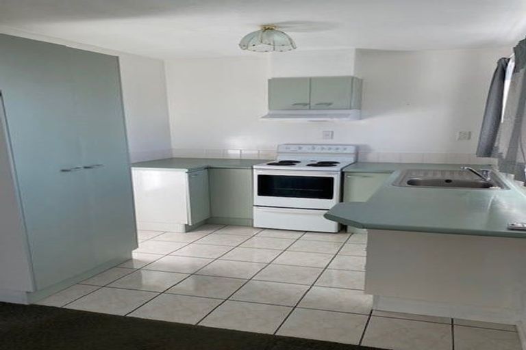 Photo of property in 24 Ellesmere Place, Oceanview, Timaru, 7910
