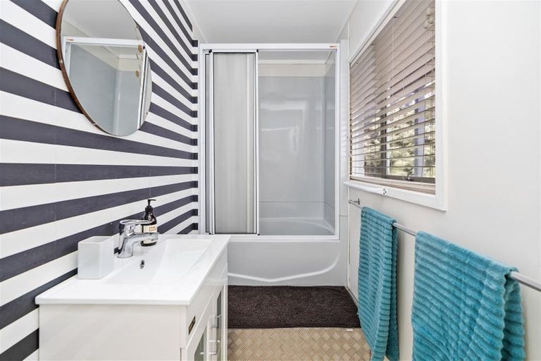 Photo of property in 84 Bream Bay Drive, Ruakaka, 0116