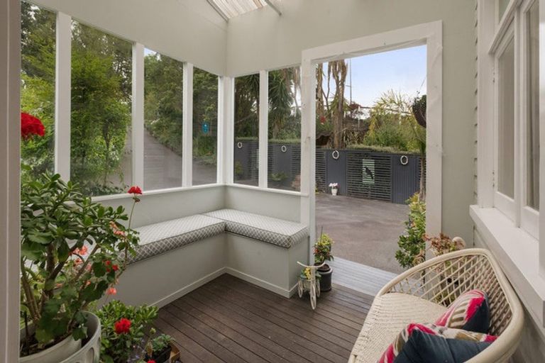 Photo of property in 2 Highfields Drive, Katikati, 3129