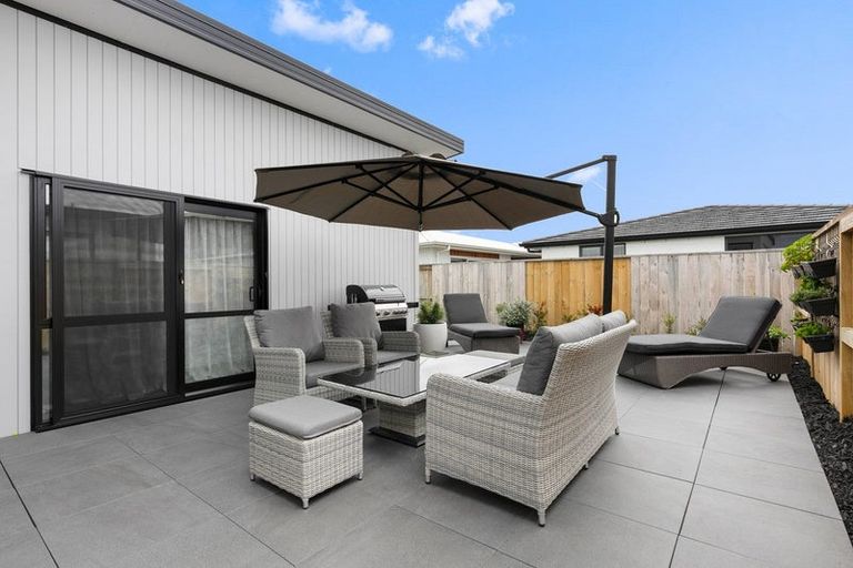 Photo of property in 6 Knightia Drive, Papamoa Beach, Papamoa, 3118