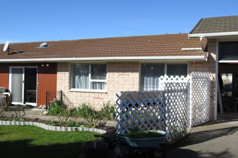 Photo of property in 2/39 Gleniti Road, Gleniti, Timaru, 7910