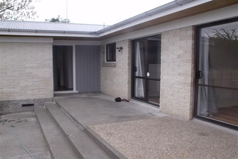 Photo of property in 16 Mangarau Crescent, Havelock North, 4130